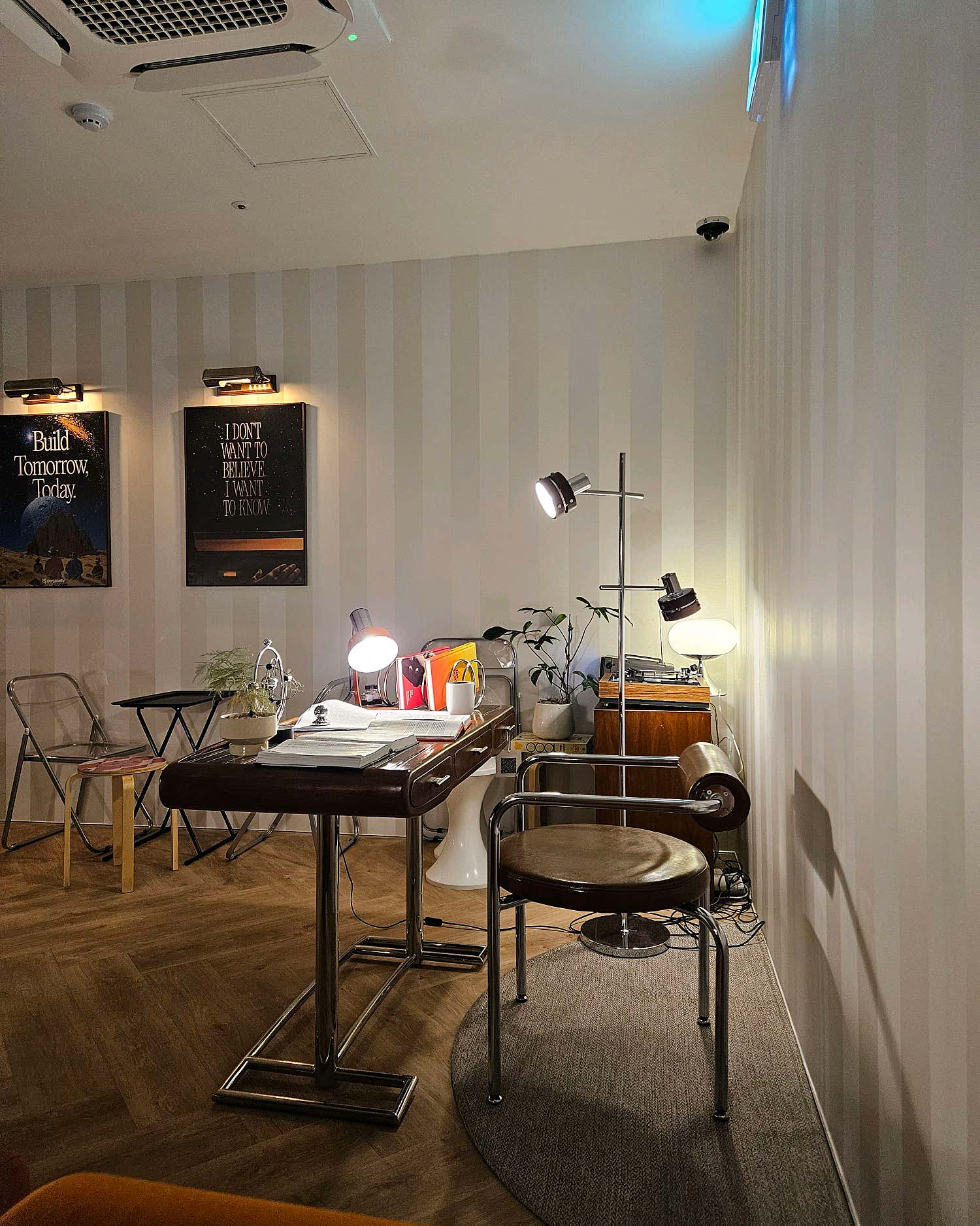 카페 큐리어스 참고 이미지 1